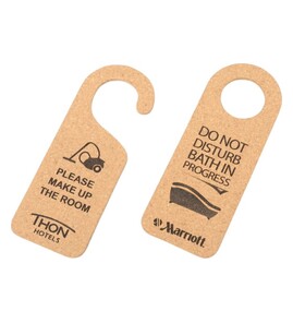 Produktbilde for Tanya Kork Hengeskilt til Dør