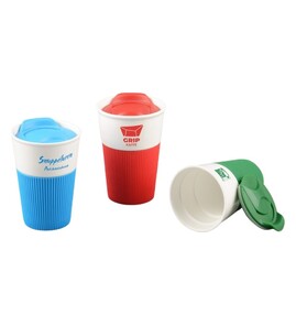 Produktbilde for Oliver 370 ml Porselenskopp med Silikongrep