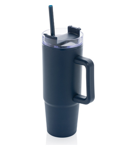 Hovedminiatyrbilde av Marinblå XD Collection Tana 900 ml RCS Resirkulert Plast Termokopp med Håndtak